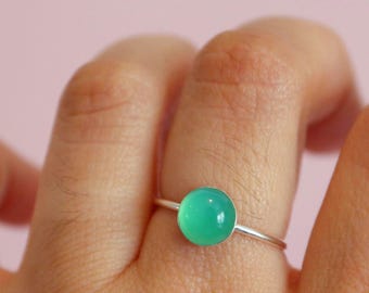 Chrysoprase Cabochon Ring in Sterling Silver