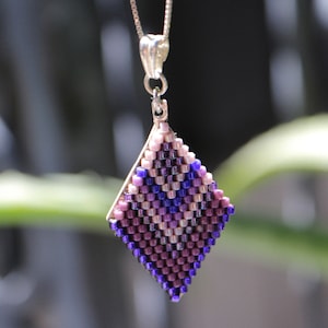 Miyuki Pattern Necklace with Silver Box Chain | Miyuki Pendant | Beaded Necklace