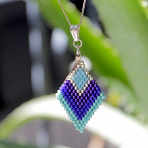 Miyuki Pattern Necklace with Silver Box Chain | Miyuki Pendant | Beaded Necklace