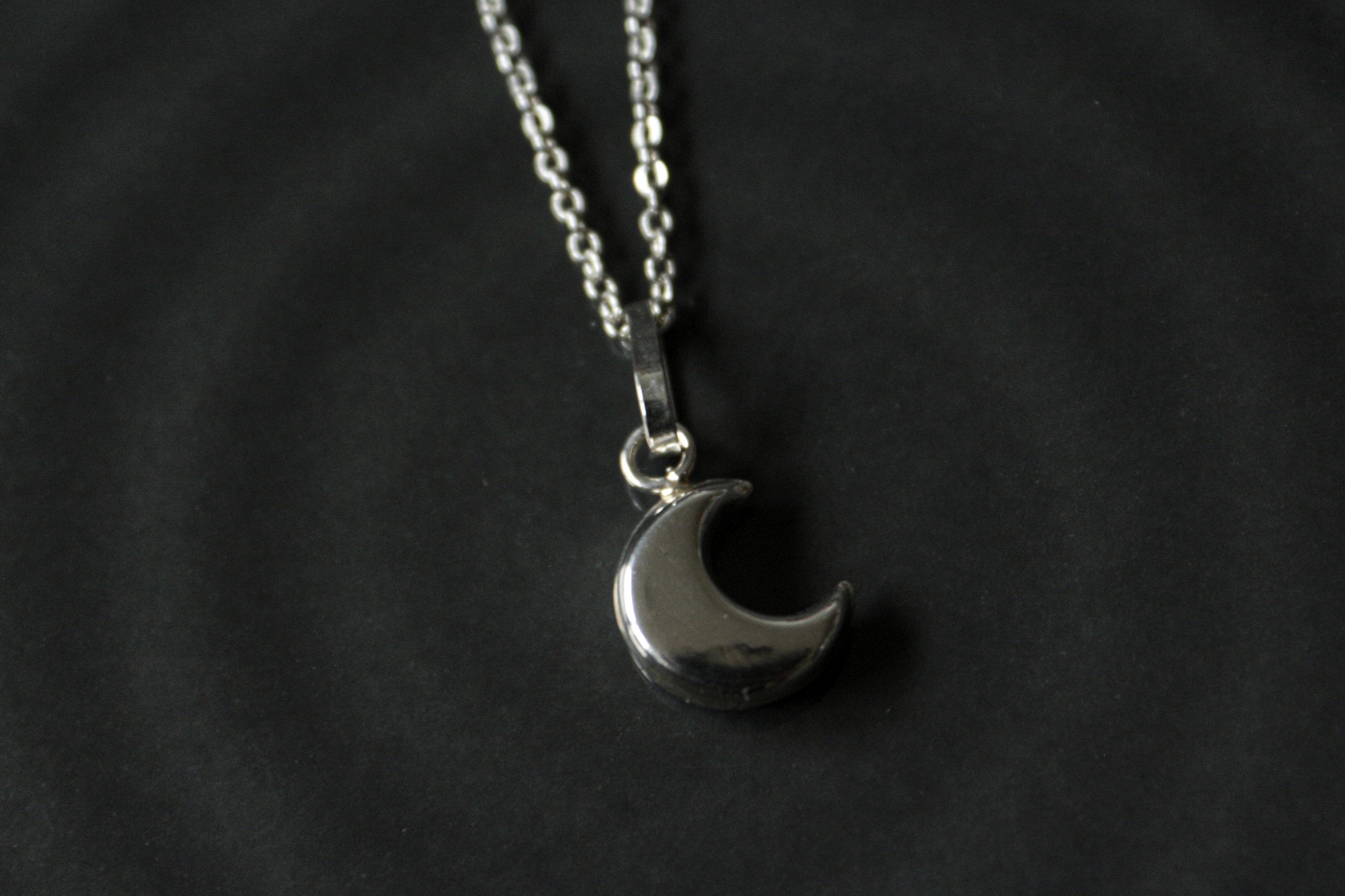 Sterling Silver Crescent Moon Necklace - Etsy