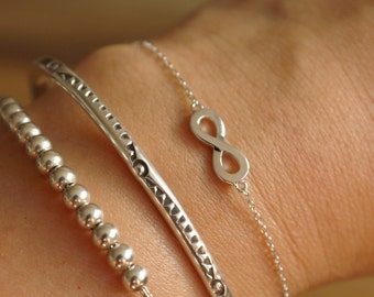 Bracelet infini en argent sterling avec dimension réglable