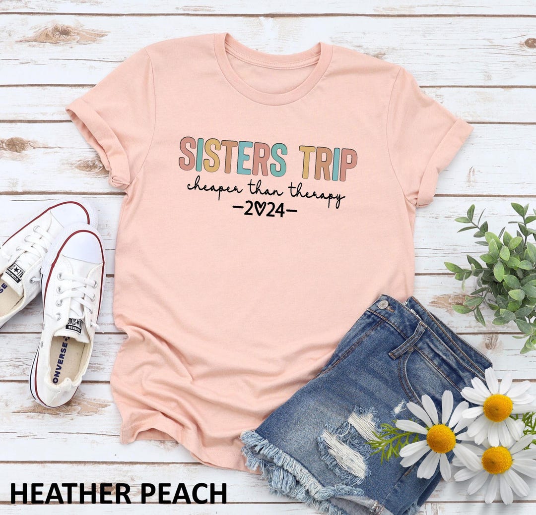 Maglietta Donna "Trip Cheaper Than Therapy 2024" – Girocollo, Maniche Corte, In Cotone Morbido, Stampa Lettering, Nera, Taglia Unica