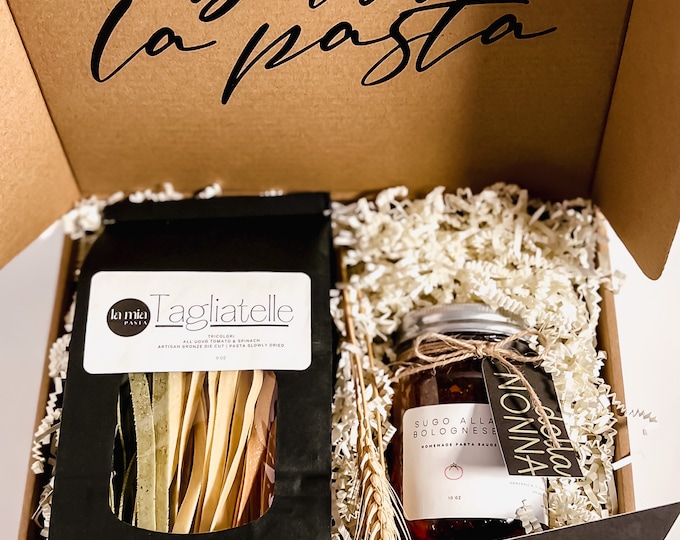 Three Colors Pasta - Realtor Closing - Gift Long Distance Gift - Homemade Pasta - Artisan Pasta Dinner Night - Bolognese - Noodles