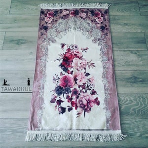 Floral Prayer Mat - Islamic Gift