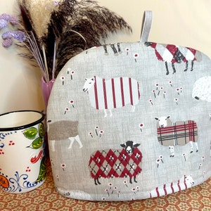 Sheep Tea Cozy, Farm Animals, Tea Cosy for Teapot, Tea lover gift, New Home gift, Mum gift, S, M, L, XL sizes