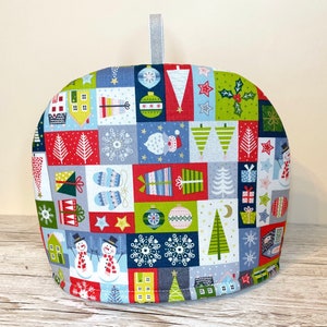 Christmas Tea Cozy, Tea lover gift, New Home gift, Tea Cosy for Teapot, Mum gift, Christmas gift, S, M, L, XL sizes