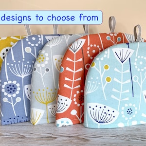 Scandinavian Floral Tea Cosy, Tea Cozy for Teapot, Nordic Style pattern, New Home gift, Mum gift, Grandma gift, S, M, L, XL sizes