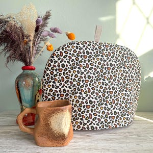 Leopard Print Tea Cozy, Tea Cosy for Teapot, Tea lover gift, New Home gift, Mum gift, S, M, L, XL sizes