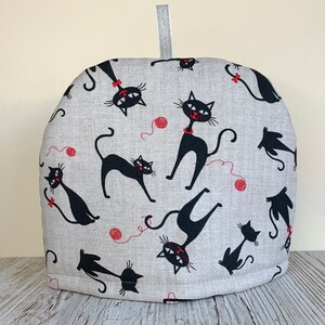 Black Cat Tea Cozy, Tea Cosy for Teapot, Mothers Day gift,  New Home gift, Cat lover gift,  Mum gift, S, M, L, XL sizes