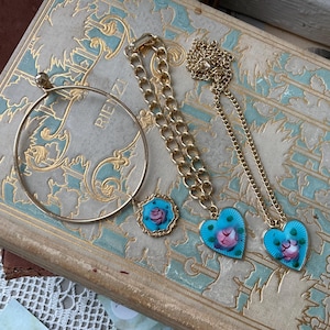 Heart- Vintage Childs Sarah Coventry Enamel Heart Necklace