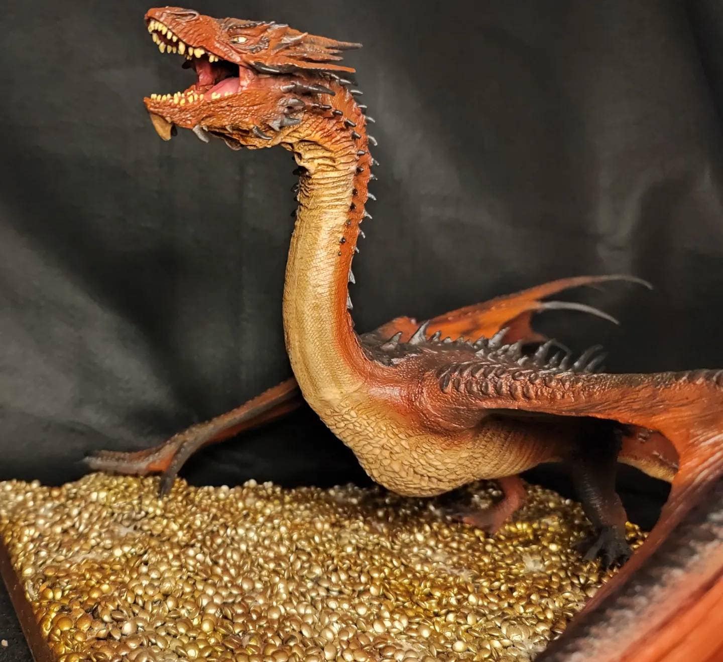 スマウグ スタチュー SMAUG ロードオブザリング　指輪物語ホビット スマウグ スタチュー SMAUG ロードオブザリング 指輪物語
