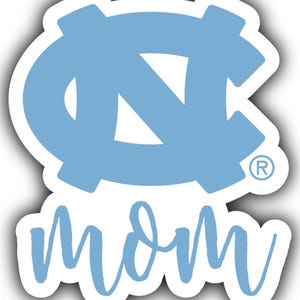 Imán/pegatina decorativa de 4 pulgadas de los UNC Tar Heels "Proud Family" Mom