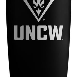 North Carolina Wilmington Seahawks Offic. LIC. 16 oz Engraved Stainless Steel Tumbler Black