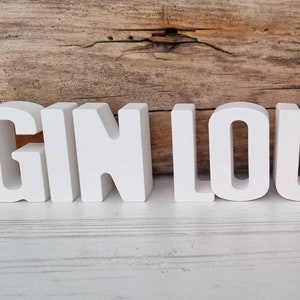 Letras GIN LOUNGE, branco, decoração, marítimo, cerâmica, sem concreto, decoração de bar, bar, acessórios