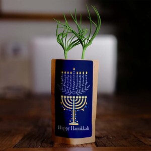 Joyeuse Hanoukka. Vous plantez, nous plantons 10 arbres supplémentaires. Cadeau unique, ornements de Hanoukka, décorations de Hanoukka, carte de Hanoukka, cadeau de Hanoukka
