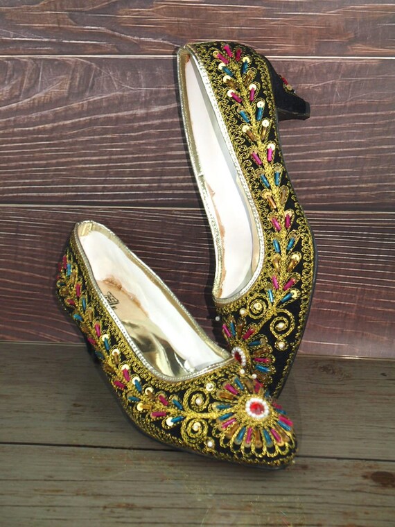Sapatos exclusivos store femininos