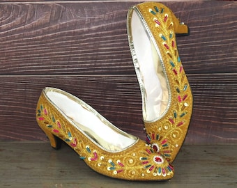 Vintage Exclusive Female shoes Footwear Shoes THARA Germany Celebration