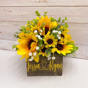 Wedding Decor/Wedding Centerpiece/Table Centerpiece/Wedding Decoration/Party Decor/Bridal Shower Decor/Rustic Decor/Sunflower Decor