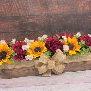 Custom Floral Centerpiece/Flower Centerpiece/Farmhouse Centerpiece/Home Decor/Spring Decor/Fall Decoration/Rustic Decor/Farmhouse Decor