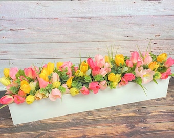 Custom Tulip Centerpiece: Spring Easter Table Decor