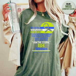 IIH Warrior, I Am The Storm, IIH Awareness, Pseudotumor Cerebri, Idiopathic Intracranial Hypertension Awareness Heather Mauve T-Shirt