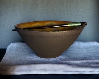 Stoneware Ramen Bowl with Chopstick Rest • Large Noodle Bowl with Chop Stick • Artisan Fine Art Ceramic Bowl • Painted Pottery Rice Bowl