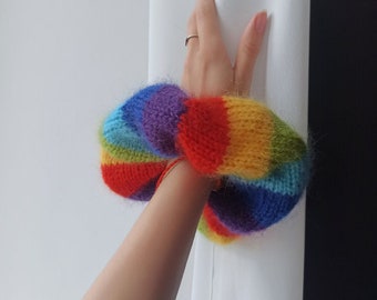 Kidmohair und Seide stricken Scrunchie, mehrfarbige gestrickte Scrunchie, Luxus Scrunchie, Blumenmädchen Schleife, Geschenk für Teen Mädchen