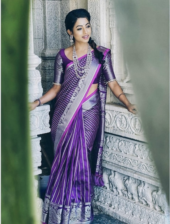 Pink Colour Kanchipuram Soft Lichi Silk Saree Bold and Beautiful Saree With  Weaving Silk Exclusive Indian Wedding Saree, Bollywood Saree -  Canada