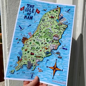 Isle of Man Illustrierte Karte Drucken | A4 / A5 Hochformat | Isle of Man Kunstwerk | IOM Illustration | IOM Poster | Isle of Man Rassen