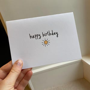 Alles- Gute zum Geburtstags-Karte | süßes einfaches Sonnenschein Design | Grußkarte | moderne Geburtstagskarte | A6 Karte für Freunde oder Familie