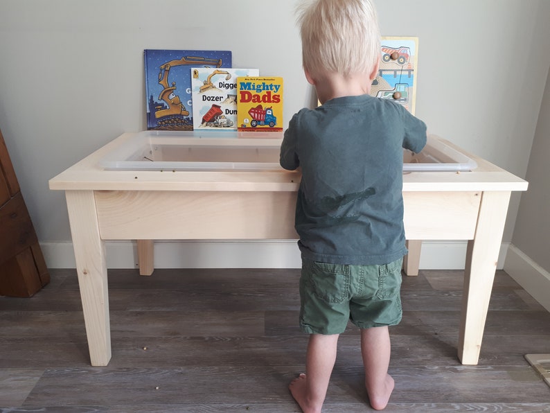 Children/'s Table Single Bin Sensory Table with Bin and Lid Montessori Sand and Water Play Table Kids Sensory Table Sensory Play
