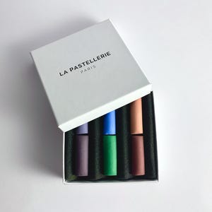 Set of 3 Handmade Soft Pastels &quot;Iris Mist&quot; for Artists - High-Quality Pigments | Artisan Pastels - La Pastellerie