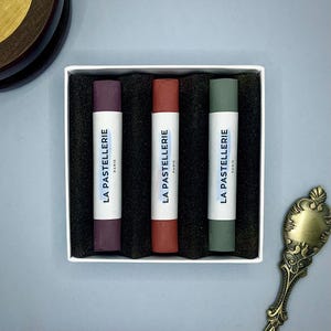 Coffret de 3 Pastels Secs Artisanaux "Palette Impériale" pour Artistes - Pigments Haute Qualité | Pastels Faits à la Main - La Pastellerie