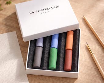 Set of 3 Handmade Soft Pastels "Iris Mist" for Artists - High-Quality Pigments | Artisan Pastels - La Pastellerie