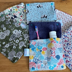 Etui pour brosse à dent et dentifrice de voyage