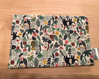 Nomadic changing pouch