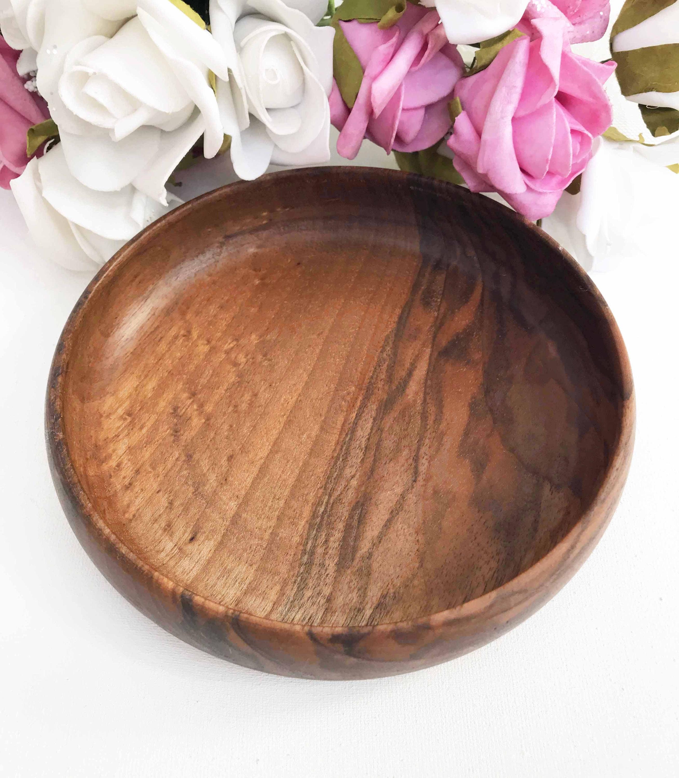 Handmade Figured Walnut Bowl – Natural Wooden Serving Bowl for Food & Tableware – Rustic Kitchen Decor – Unique Wood Gift