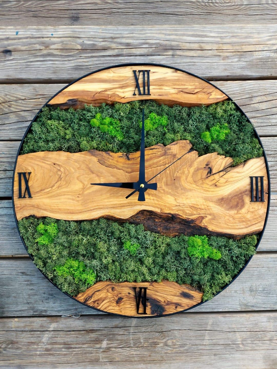 Olive Wood Moss Wall Clock – Preserved Moss Wall Art – Rustic Green ...