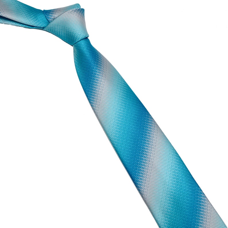 turquoise necktie