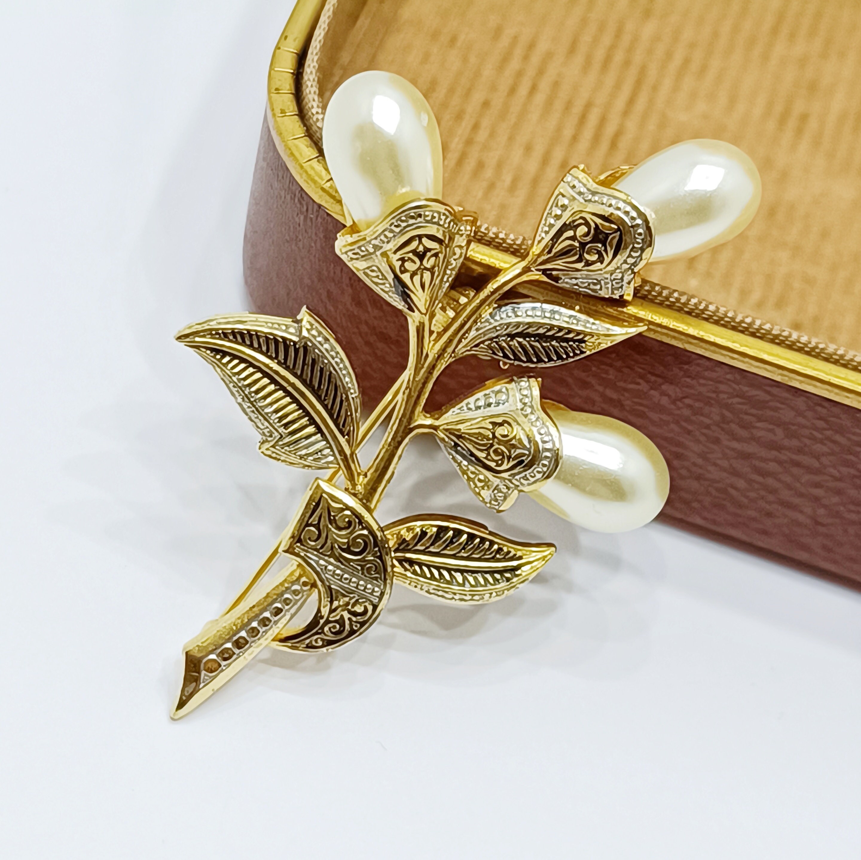 Broche Vintage En Plaqué Or De Tolède Motif Mouche - Bon état