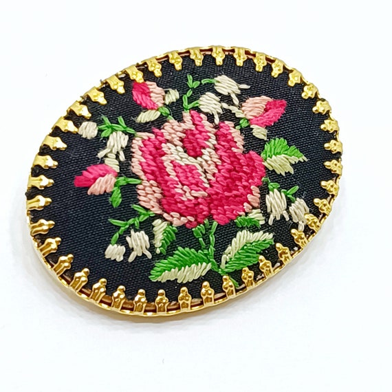 Vintage floral embroidered brooch Needlepoint ros… - image 3