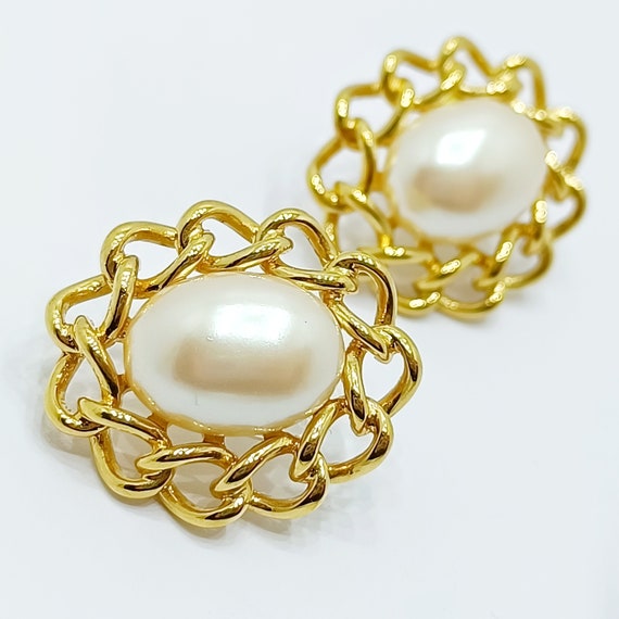 Vntage faux pearl stud earrings Chunky oval gold … - image 2