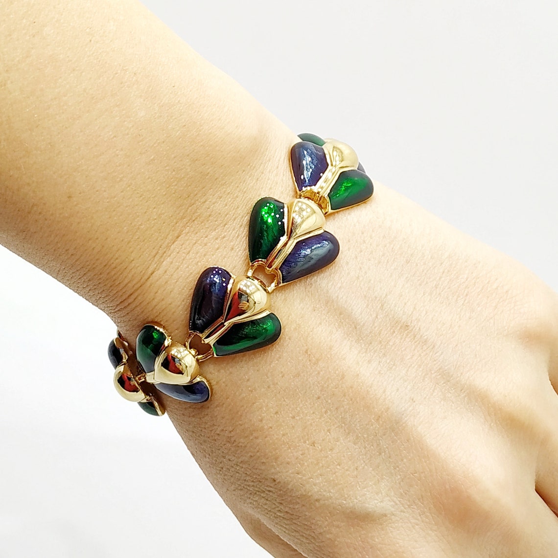 Chunky JOAN RIVERS bracelet Emerald heart link gold bracelet Etsy