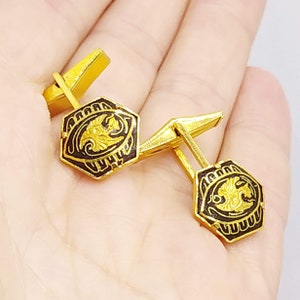 Gemelos hexagonales de damasquinado vintage, gemelos de dragón en negro y oro, joyería de damasquinado de Toledo español, regalo para el novio y los padrinos de boda.