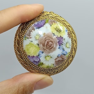 Fresco Compact Pocket Make Up compact mirror with flower ornament Vintage Max Factor Floral Retro powder compact