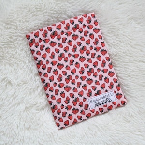 Mini Strawberries Kindle Sleeve