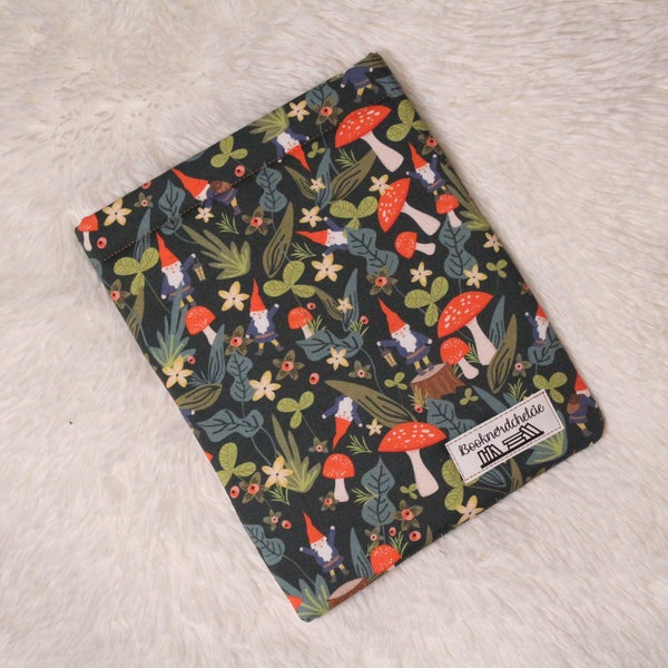 Woodland Gnomes Book Sleeve (Paperback)