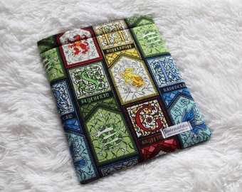 HP Stained Glass Book Sleeve (Paperback)