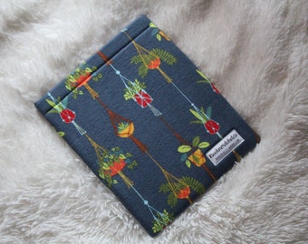Hanging Plants Book Sleeve (Hardcover)