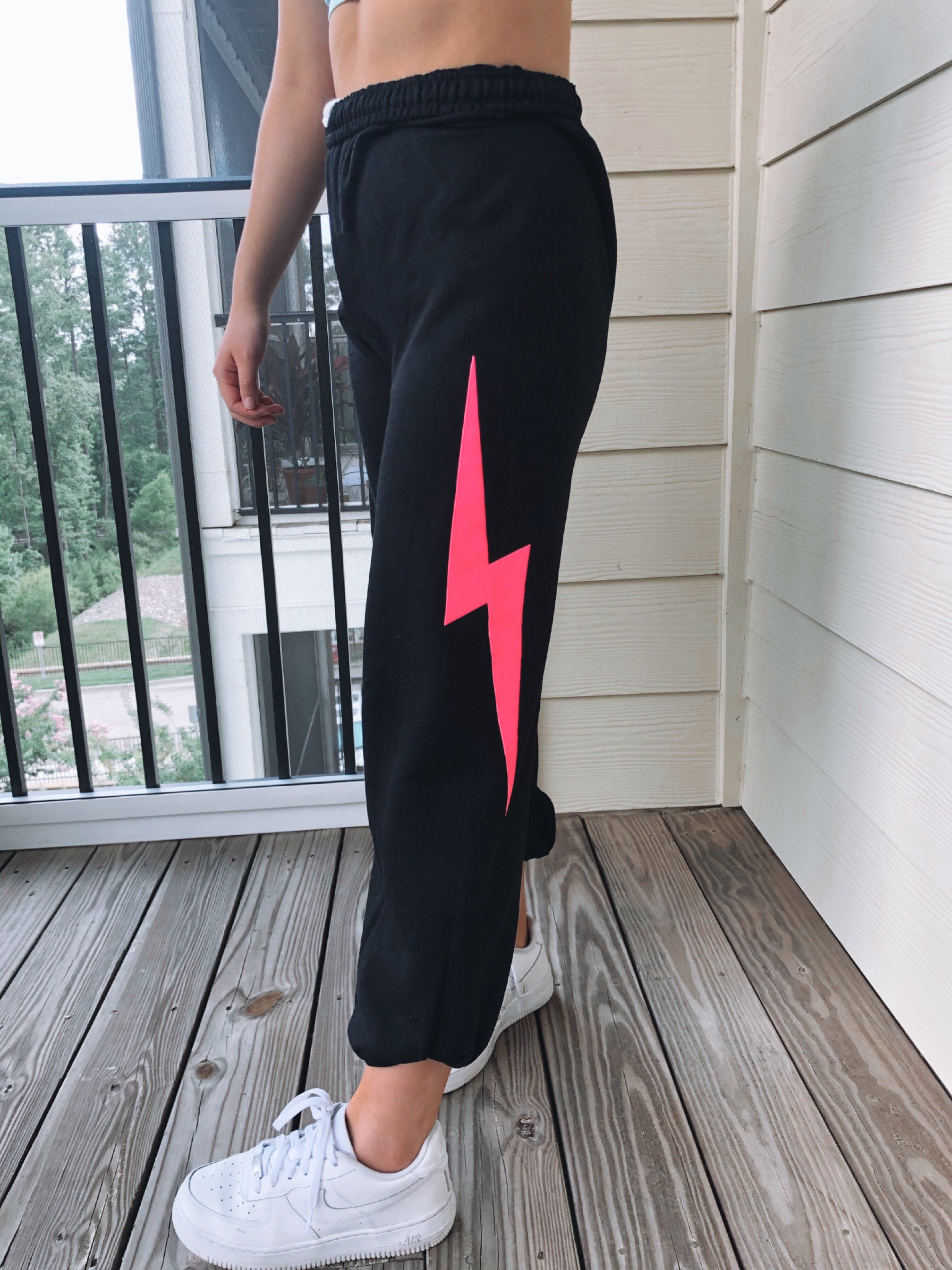 sundry lightning bolt sweatpants